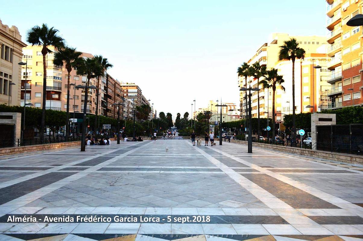 13 ALMERIA - RAMBLA FREDERICO GARCIA LORCA (42).JPG
